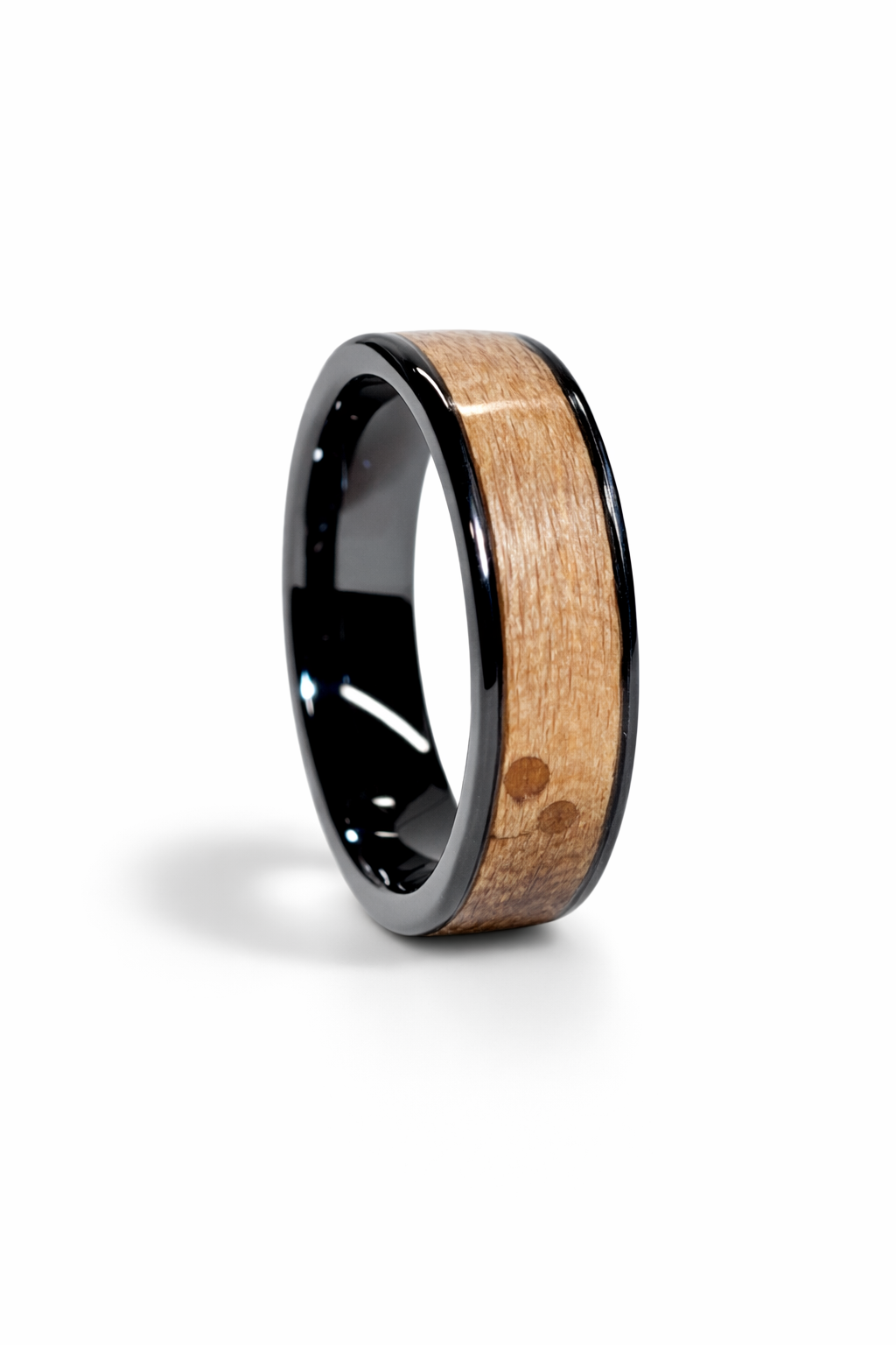 Spalted Beech Wood Ring – Black Ceramic Band (8mm, Comfort Fit)
